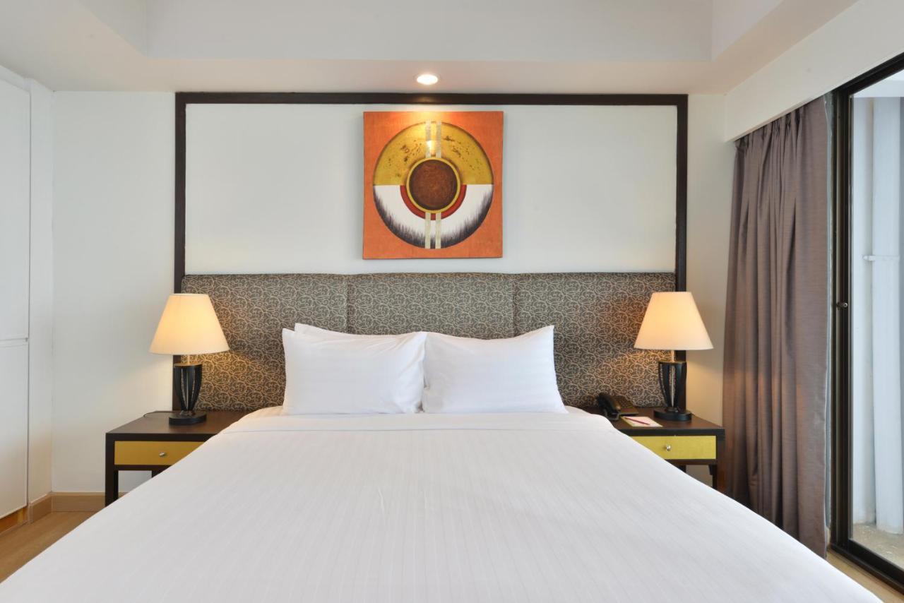 D Varee Jomtien Beach, Pattaya Hotel Ngoại thất bức ảnh